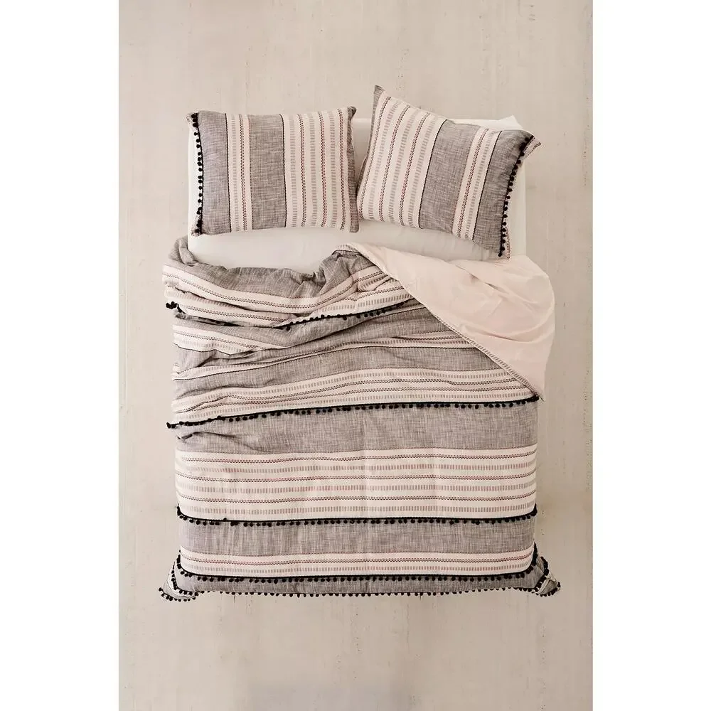 URBAN OUTFITTERS Betty Yarn-Dye Striped Pom Pom Duvet Cover Set Full EUC